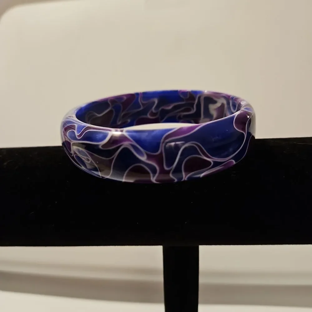 Purple and White Swirl Bangle Bracelet see measurements